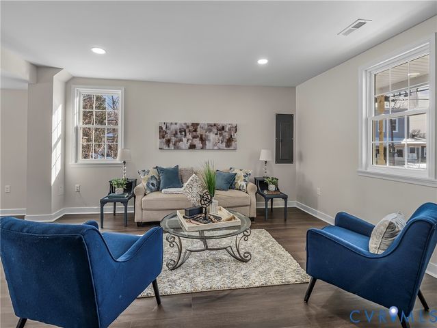 223 S West St, Petersburg, VA 23803