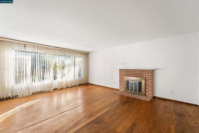 3246 Judy Lane, Lafayette, CA 94549