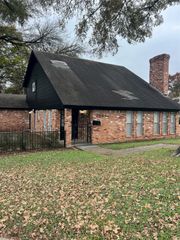 2944 King Cole Drive, Dallas, TX 75216