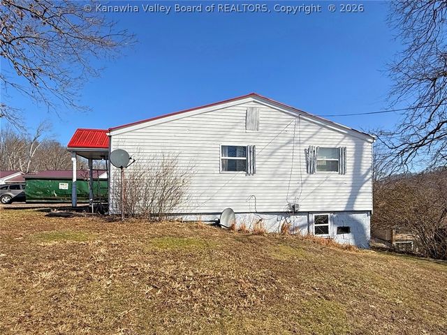 5231 Greywood Drive, Charleston, WV 25313