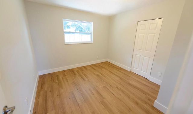 1867 Windsor Drive, North Palm Beach, FL 33408
