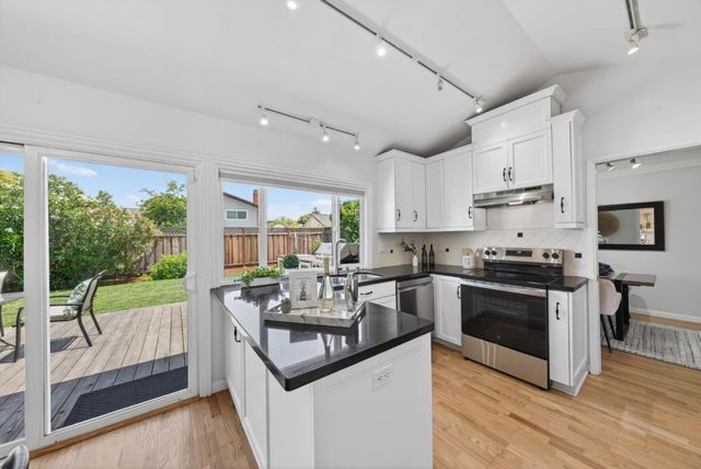 6098 Calle Esperanza, San Jose, CA 95120