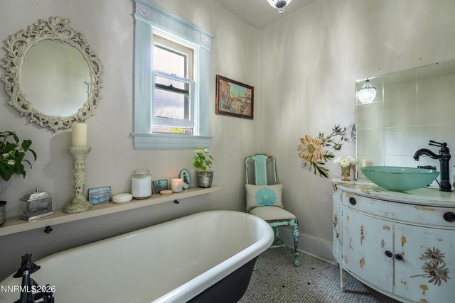 1566 Fourth Street, Minden, NV 89423