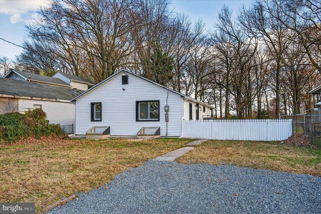 7631 OLD BATTLE GROVE RD, Baltimore, MD 21222