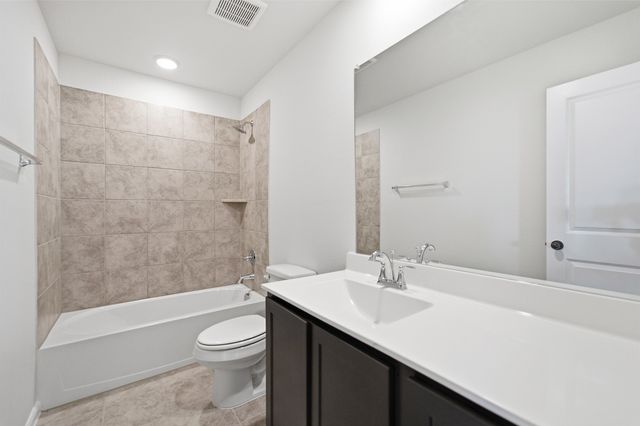 394 Bronco Drive, Waxahachie, TX 75165