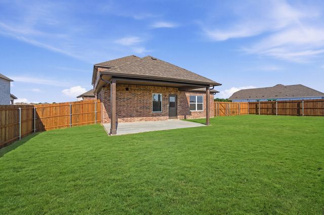 394 Bronco Drive, Waxahachie, TX 75165
