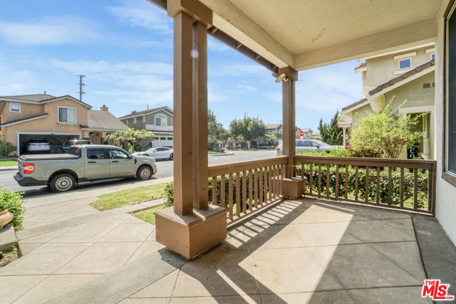 2041 Saint Andrews Way, Hawthorne, CA 90250