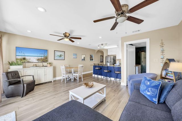 8682 E Co Highway 30A 102, Alys Beach, FL 32461