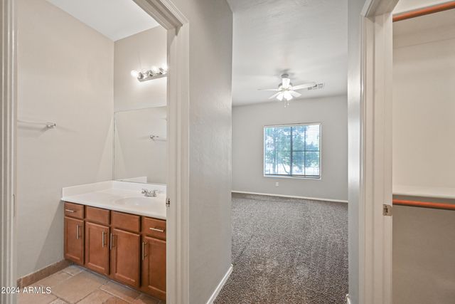 2600 E SPRINGFIELD Place 36, Chandler, AZ 85286