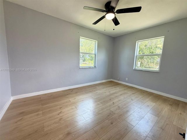 4030 SW 28th St, West Park, FL 33023