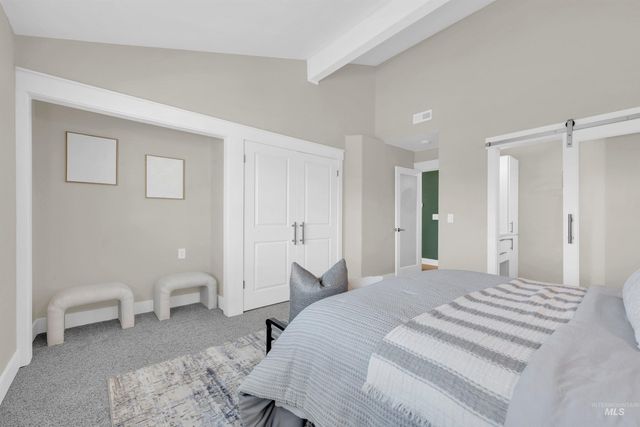 936 N Arlington Dr, Eagle, ID 83616