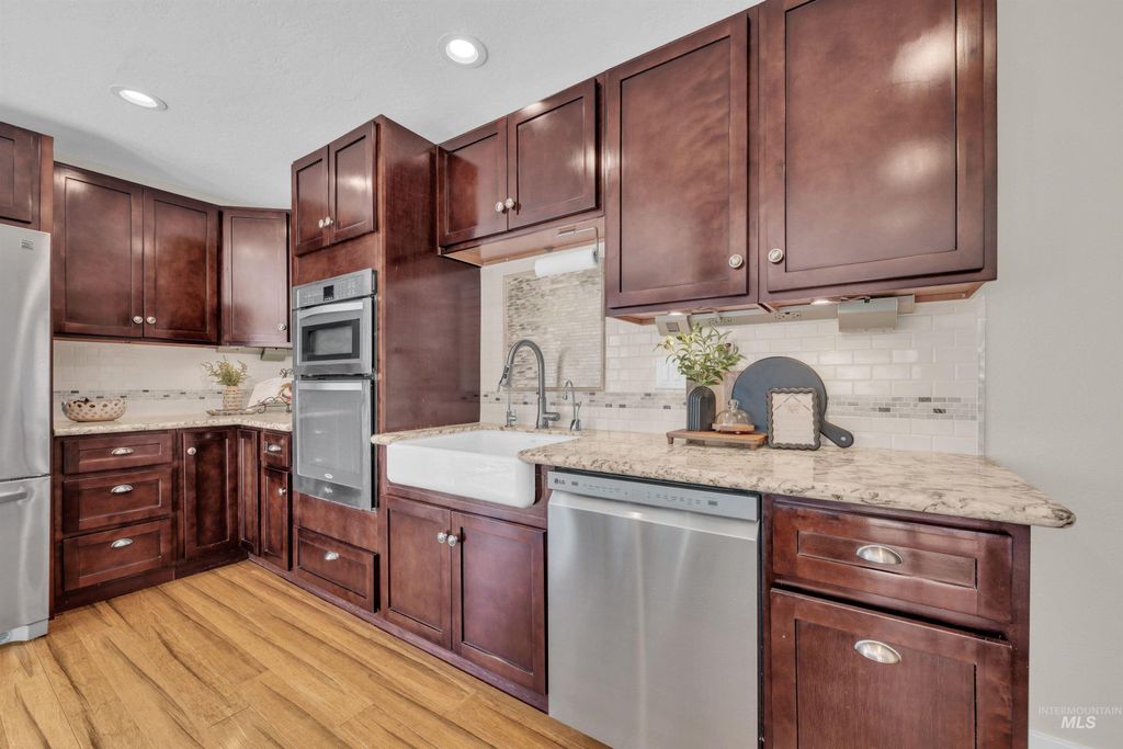 936 N Arlington Dr, Eagle, ID 83616 photo 16