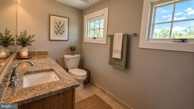 8203 BUCKLAND MILL RD, Gainesville, VA 20155