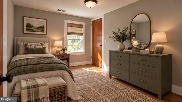 8203 BUCKLAND MILL RD, Gainesville, VA 20155