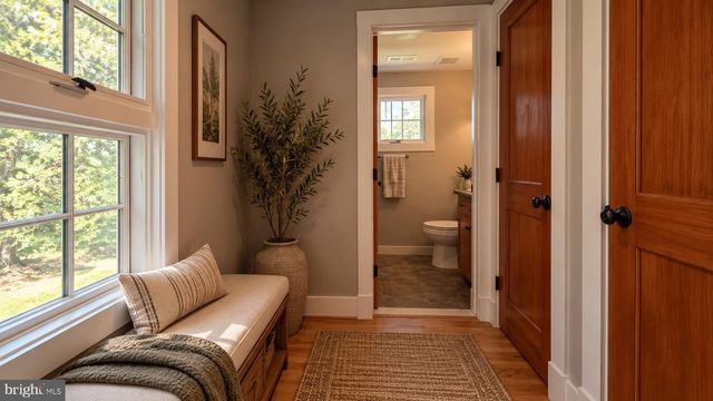 8203 BUCKLAND MILL RD, Gainesville, VA 20155