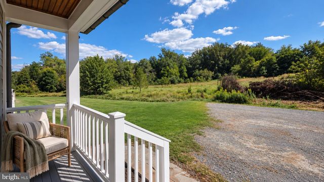 8203 BUCKLAND MILL RD, Gainesville, VA 20155