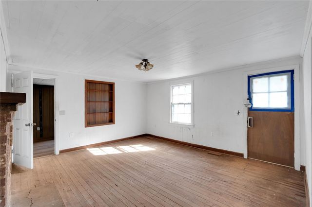 705 Old Seneca Road, Central, SC 29630
