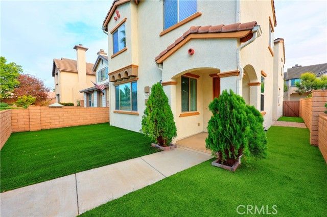 858 Calaveras, Corona, CA 92878