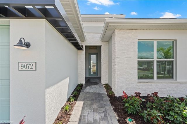 9072 Wisteria WAY, Naples, FL 34114