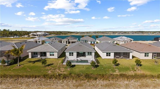 9072 Wisteria WAY, Naples, FL 34114