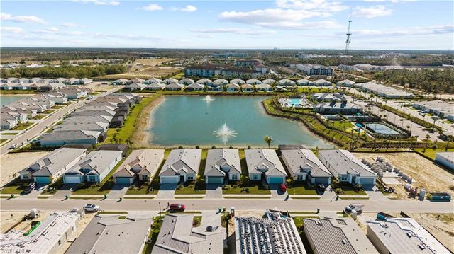 9072 Wisteria WAY, Naples, FL 34114