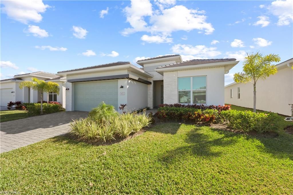 9072 Wisteria WAY, NAPLES, FL 34114 — photo 2