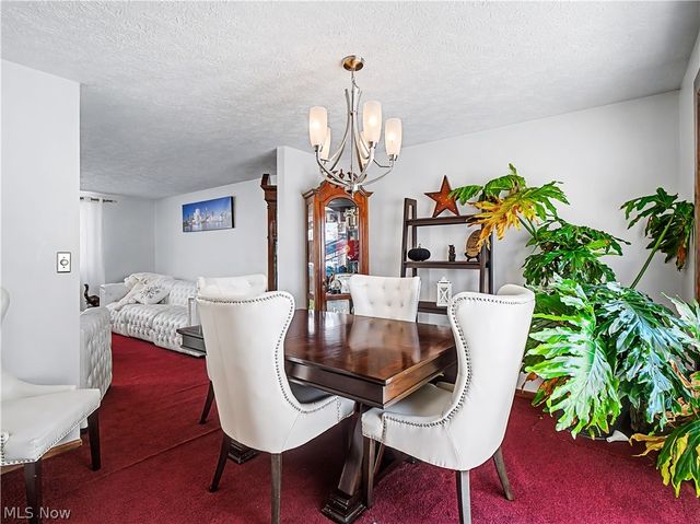 13930 Quail Oval, North Royalton, OH 44133