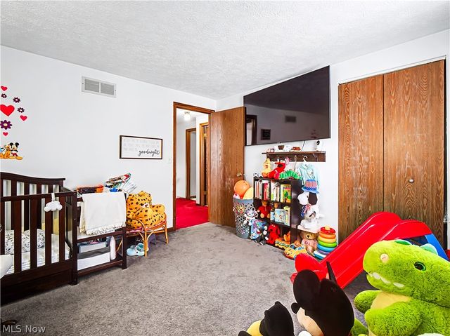 13930 Quail Oval, North Royalton, OH 44133