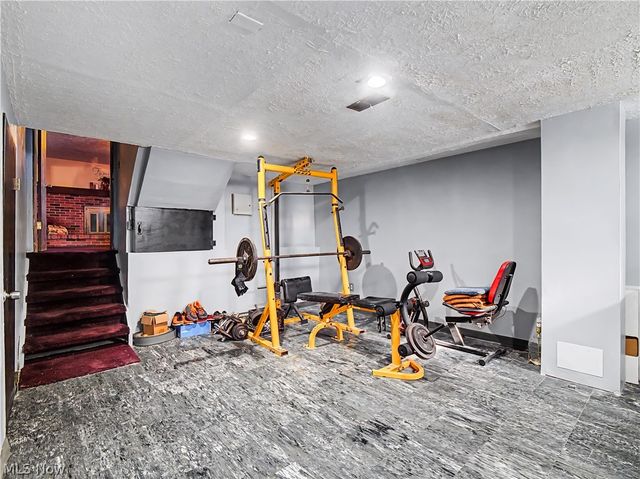 13930 Quail Oval, North Royalton, OH 44133