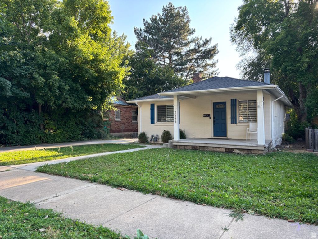 2555 S IOWA AVE, Ogden, UT 84401 — exterior