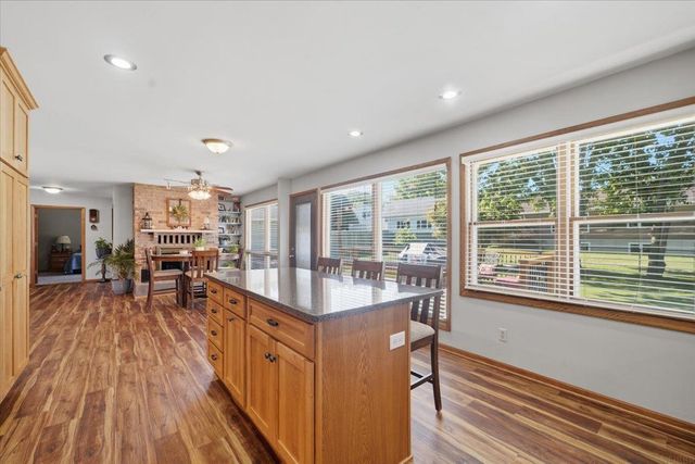 2208 Oxford Lane, Cedar Falls, IA 50613