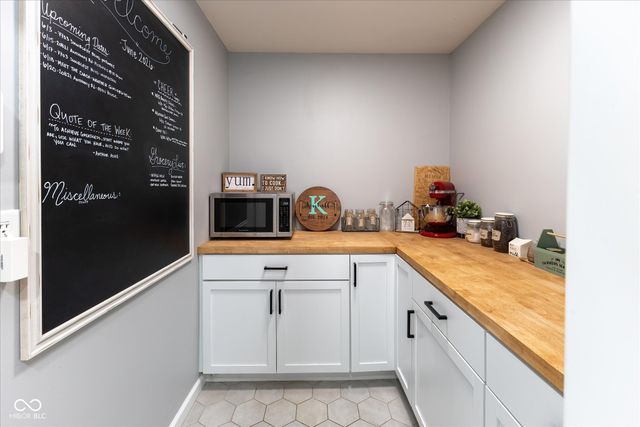 20821 Anthony Road, Noblesville, IN 46062