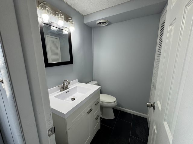 1463 Speechley Boulevard, Berkeley, IL 60163