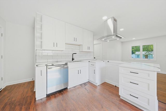 1806 222nd Place, Sauk Village, IL 60411