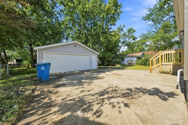 1806 222nd Place, Sauk Village, IL 60411