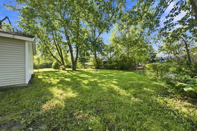 1806 222nd Place, Sauk Village, IL 60411