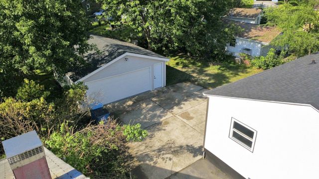1806 222nd Place, Sauk Village, IL 60411