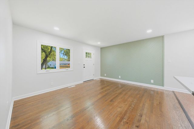 1806 222nd Place, Sauk Village, IL 60411