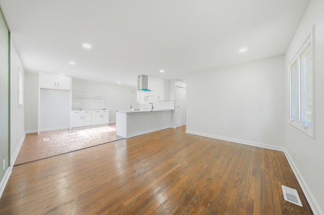 1806 222nd Place, Sauk Village, IL 60411