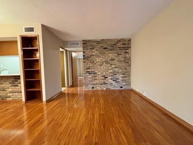 2201 Fountain View Drive 61, Houston, TX 77057