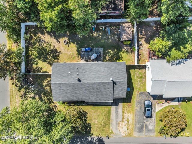 451 Beacon Street, Toms River, NJ 08757