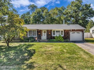 451 Beacon Street, Toms River, NJ 08757