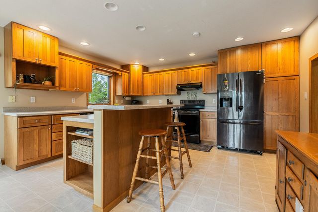 W7919 County Road ZB, Onalaska, WI 54650