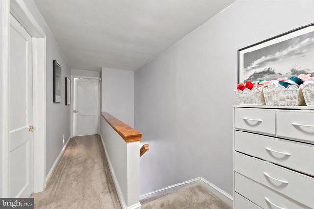 412 HAZEL AVE, Folsom, PA 19033
