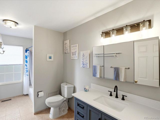 16474 E Adriatic Place, Aurora, CO 80013