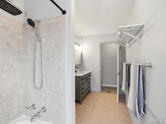 16474 E Adriatic Place, Aurora, CO 80013