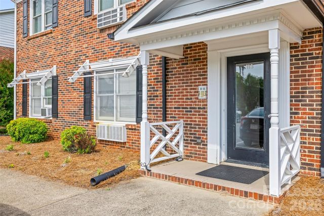 113 Stroupe Road E, Gastonia, NC 28056