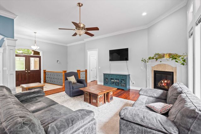 4415 E RAVENS RIDGE DR, Columbia, MO 65201