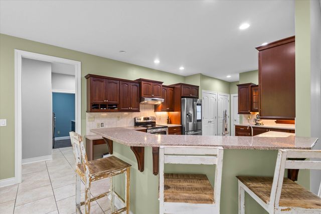 4415 E RAVENS RIDGE DR, Columbia, MO 65201