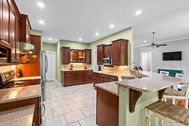 4415 E RAVENS RIDGE DR, Columbia, MO 65201